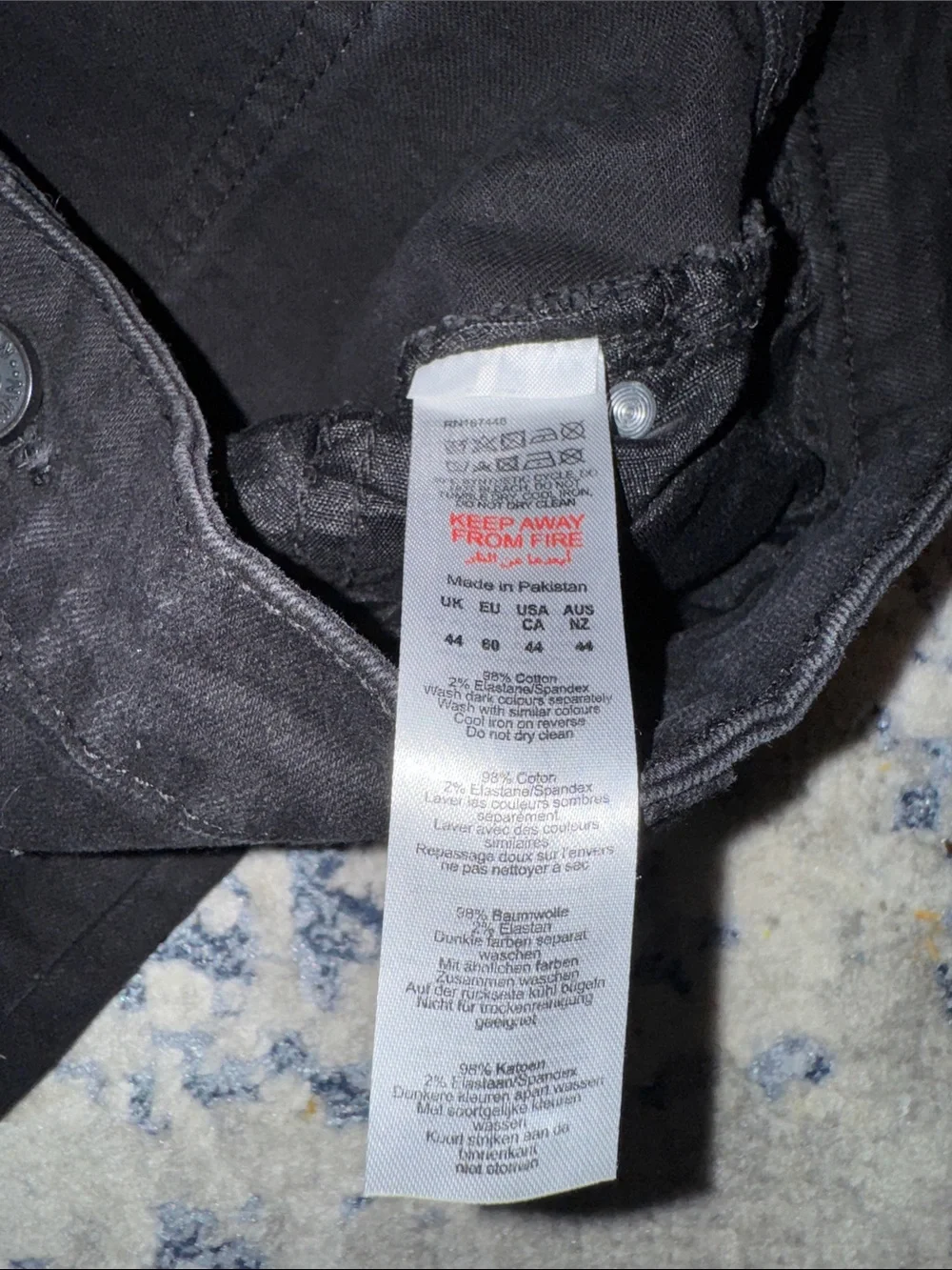Boohoo Man Black Straight Jeans